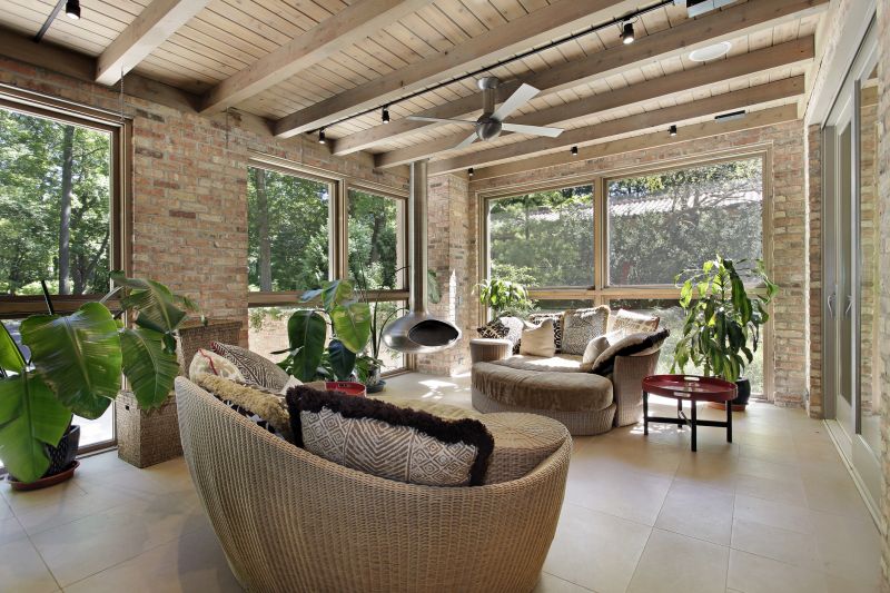 Sunroom Interior Features